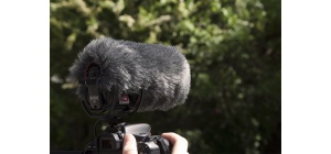 055465_rode_videomicpro_windjammer_inuse